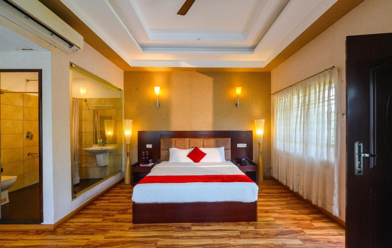 Cyrus Resort Alappuzha Exterior foto